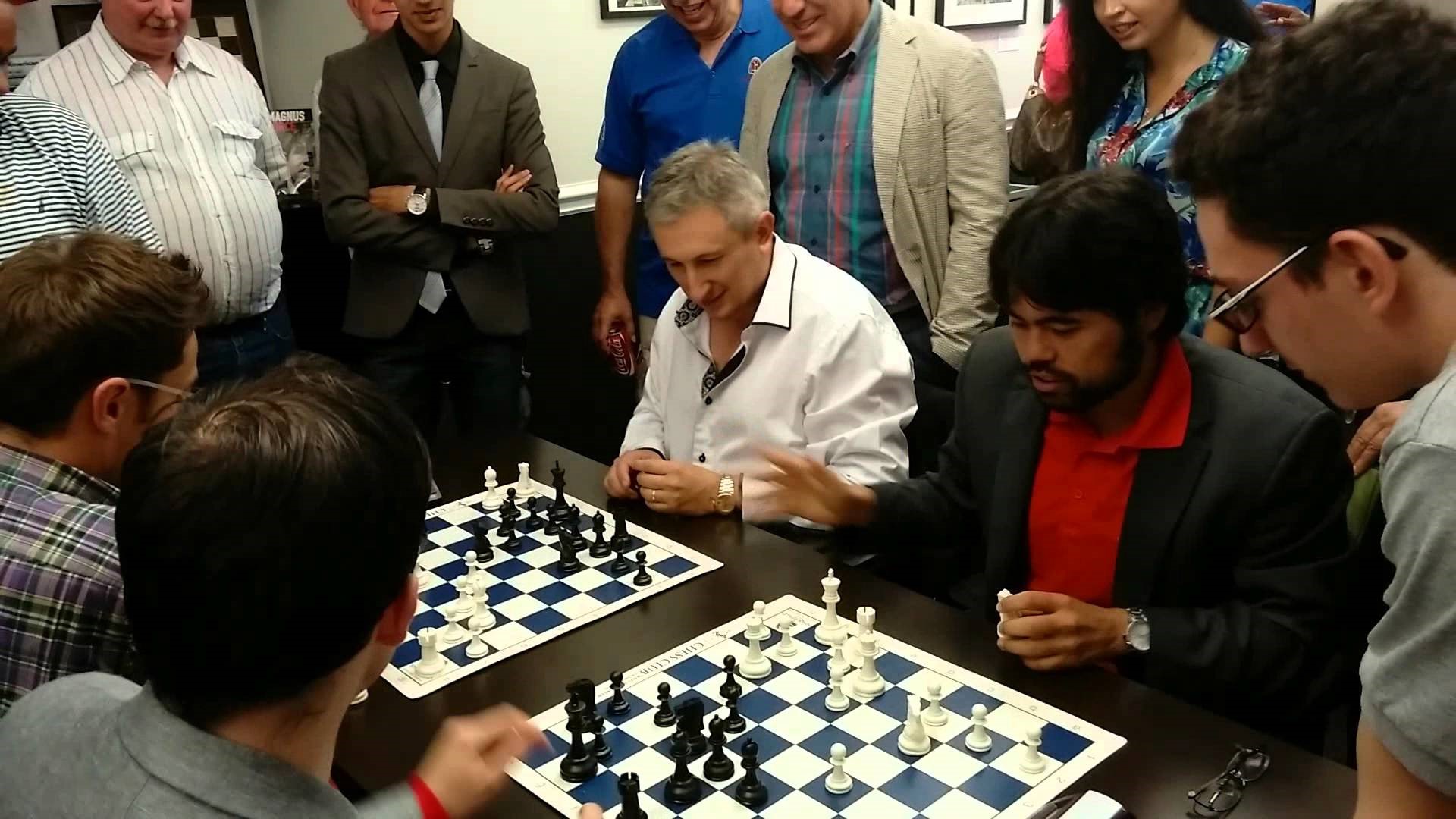 royalchess-post-02.jpg